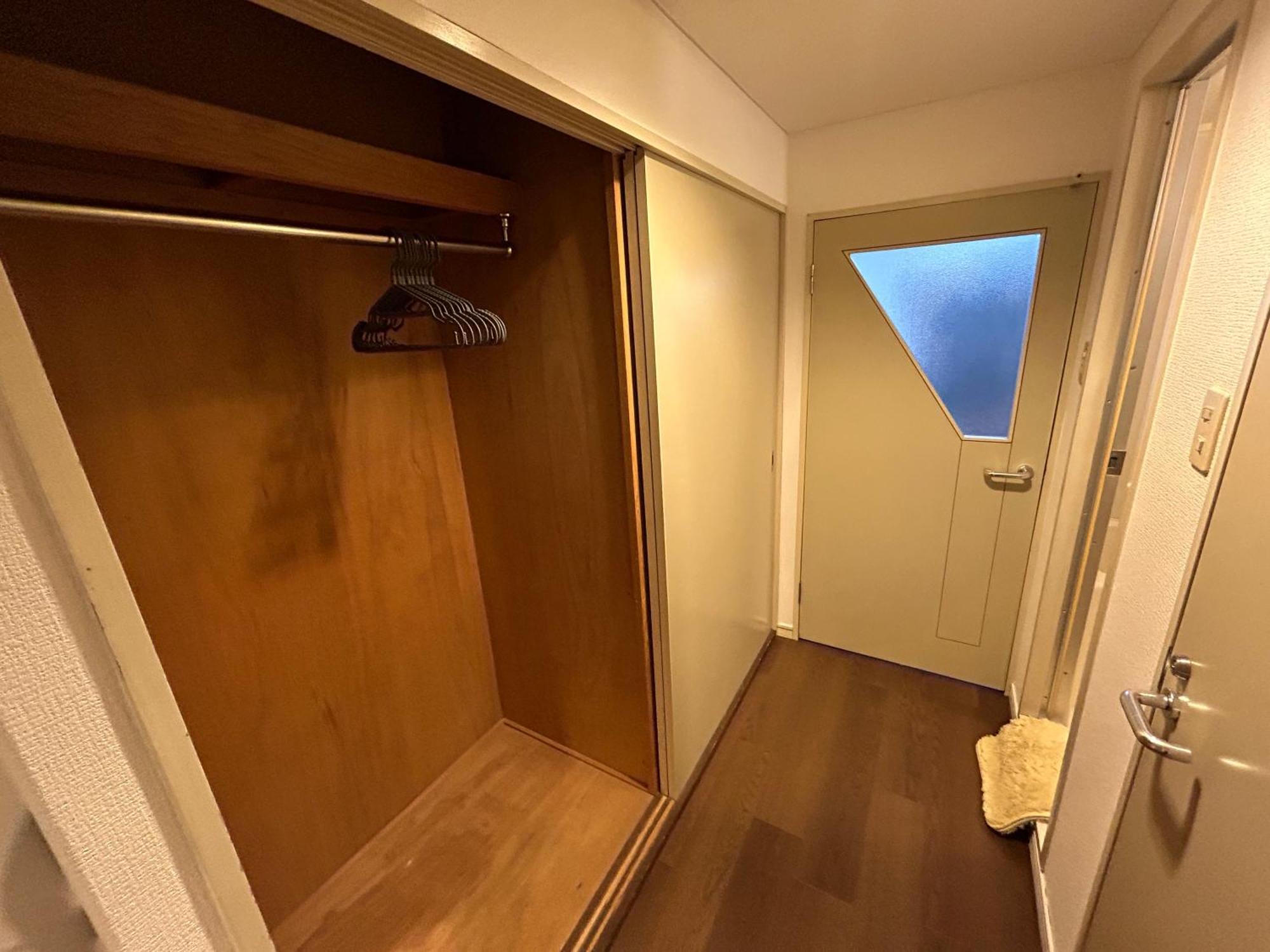 Guest House Raffine Hakata Fukuoka  Buitenkant foto